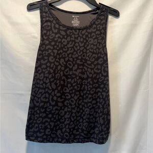 Ultralight Hip-Length Tank Top